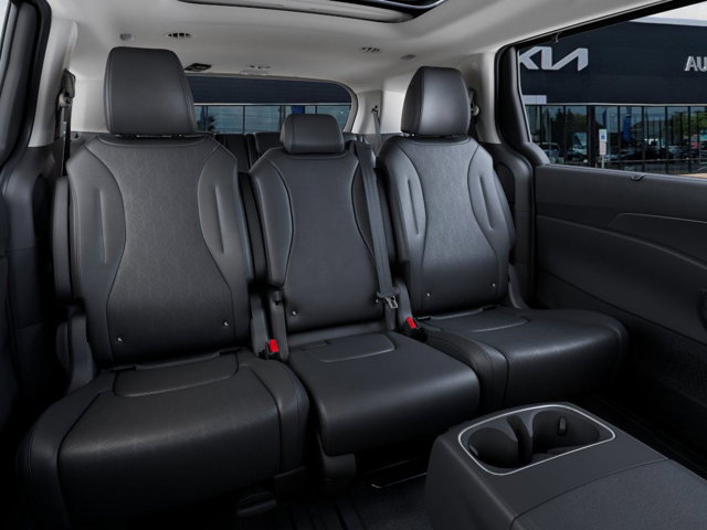 2026 Kia Carnival SX - Photo 16
