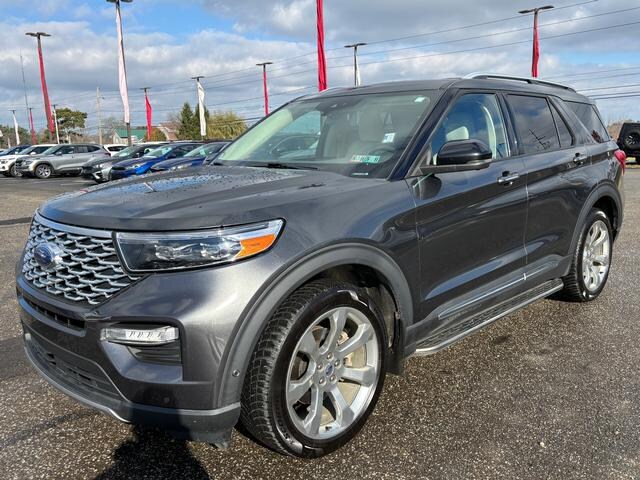 2020 Ford Explorer Platinum photo 3