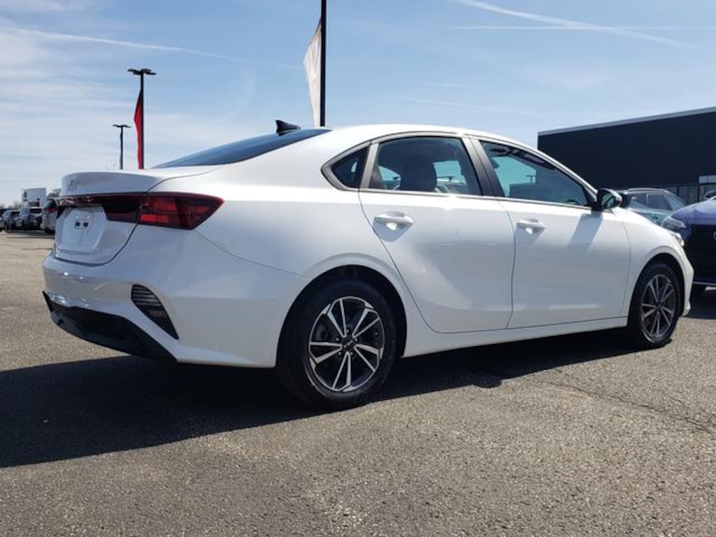 Certified 2023 Kia Forte LXS IVT Sedan