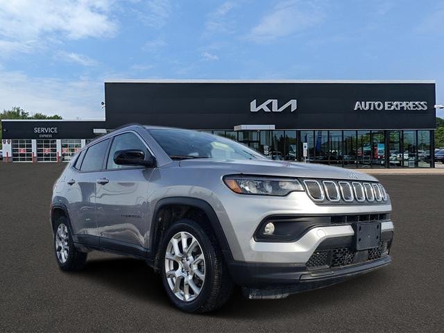 2022 Jeep Compass Latitude Lux