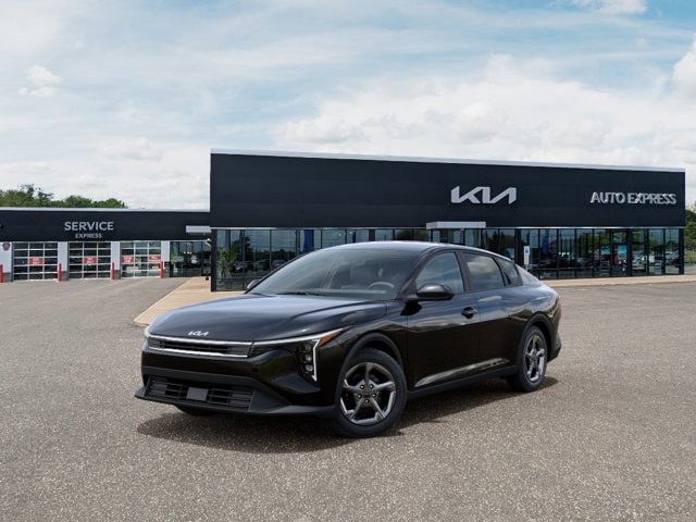 2026 Kia K4 LXS AT's photo