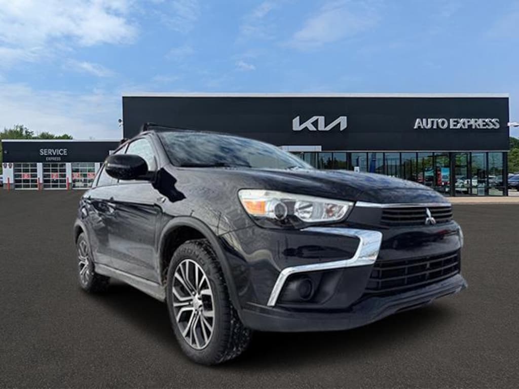 Used 2017 Mitsubishi Outlander Sport 2.0 AWC CVT SUV