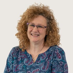 Staff member Beth Clark from ID_f005a9782325