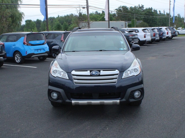 Used 2013 Subaru Outback Limited with VIN 4S4BRBPC1D3204364 for sale in Waterford, PA