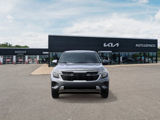 2026 Kia Seltos LX photo 2