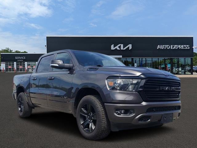 2021 RAM 1500 Big Horn/Lone Star 4x4 Crew Cab 5'7's photo
