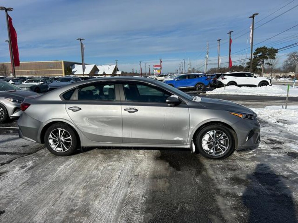 Certified 2023 Kia Forte LXS IVT Sedan