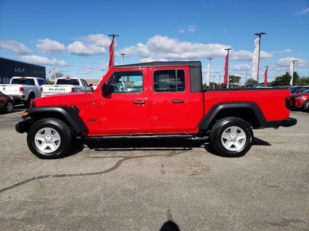 Used 2023 Jeep Gladiator Sport S 4x4 Truck