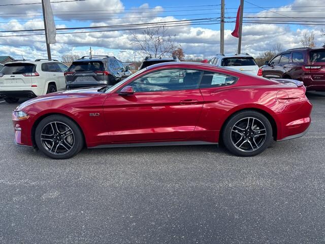 2021 Ford Mustang GT photo 4