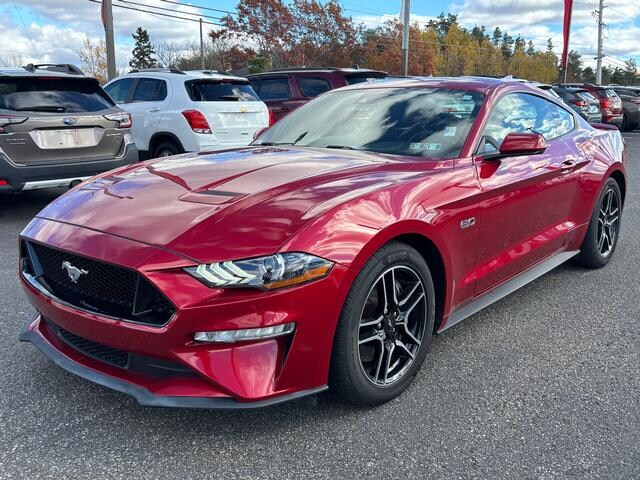 2021 Ford Mustang GT photo 3