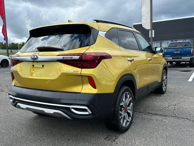 2021 Kia Seltos SX photo 3