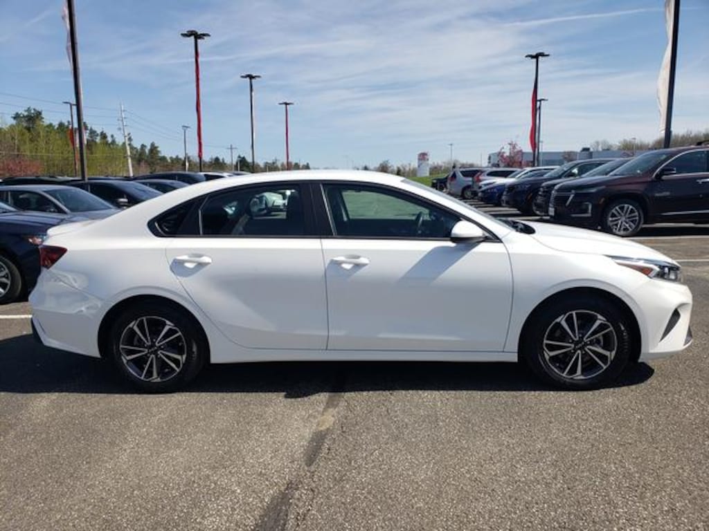 Certified 2023 Kia Forte LXS IVT Sedan