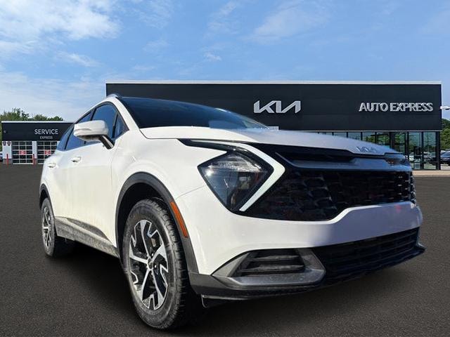 2023 Kia Sportage EX's photo