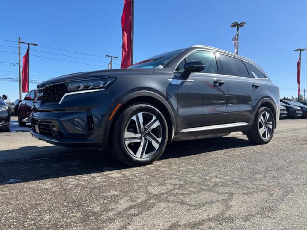 Certified 2022 Kia Sorento Plug-In Hybrid SX AWD SUV