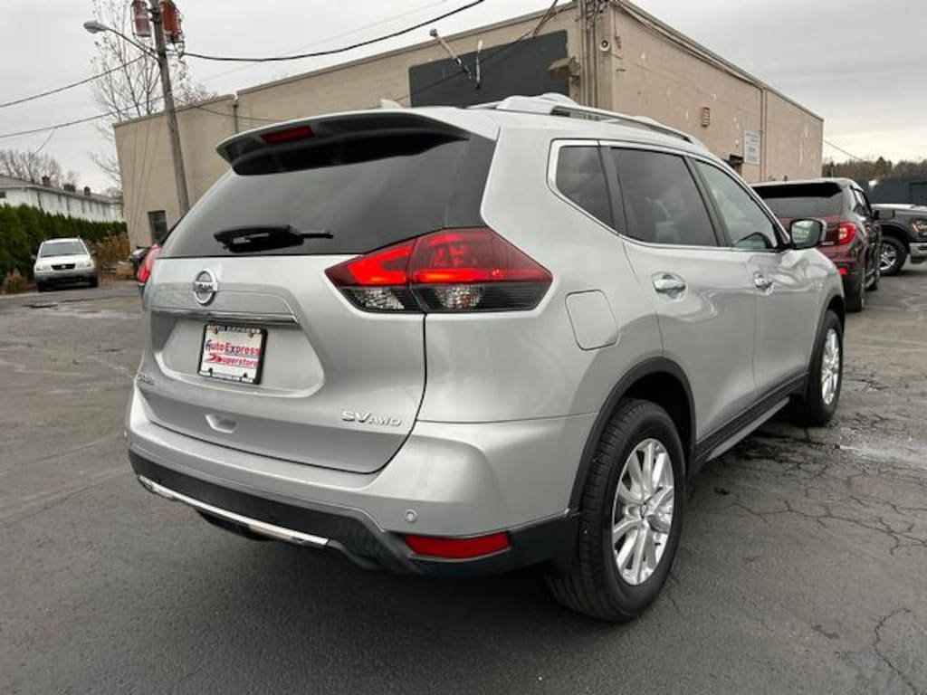 Used 2020 Nissan Rogue SV SUV