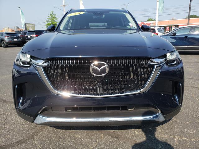 2024 Mazda CX-90 Premium photo 2