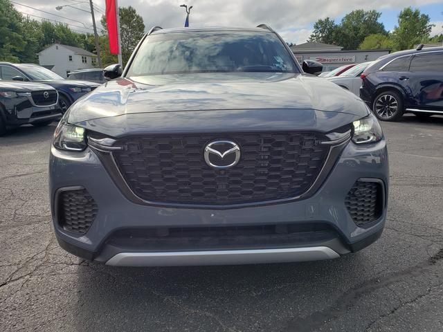 2025 Mazda CX-70 Plug-in Hybrid Premium Plus photo 2