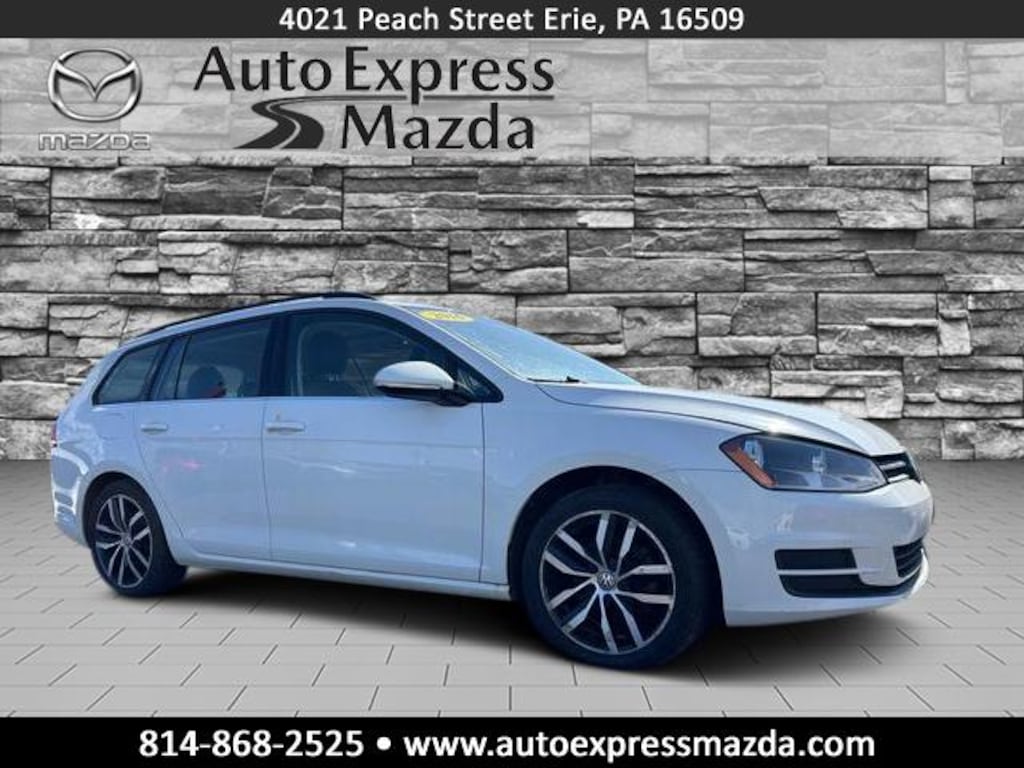 Used 2016 Volkswagen Golf SportWagen TSI S 4-Door Automatic Wagon