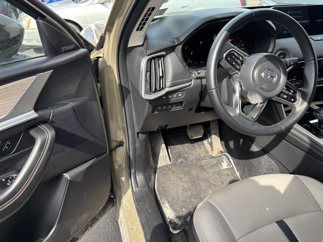 2025 Mazda CX-70 Premium Package - Photo 9