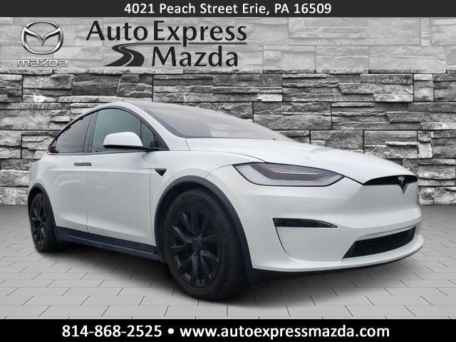 2022 Tesla Model X Plaid's photo