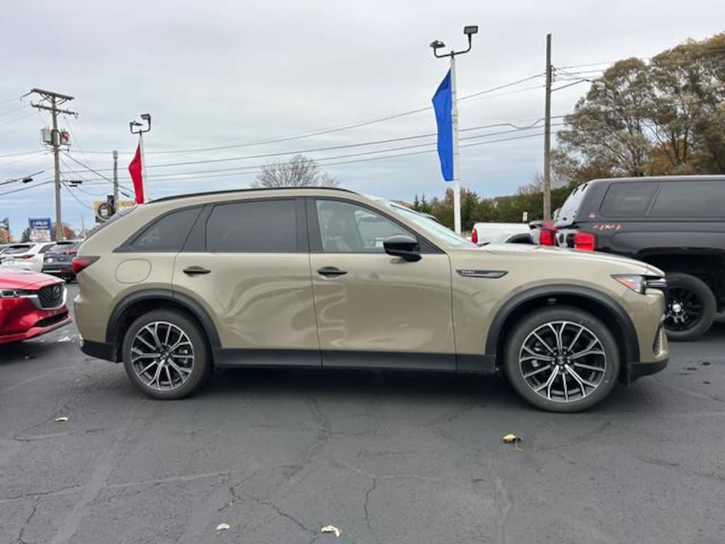 Certified 2025 Mazda CX-70 Plug-In Hybrid Premium Package SUV