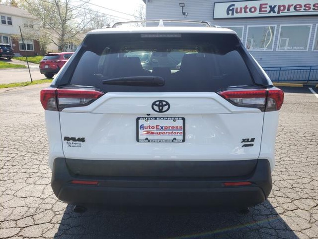 Used 2024 Toyota RAV4 XLE SUV