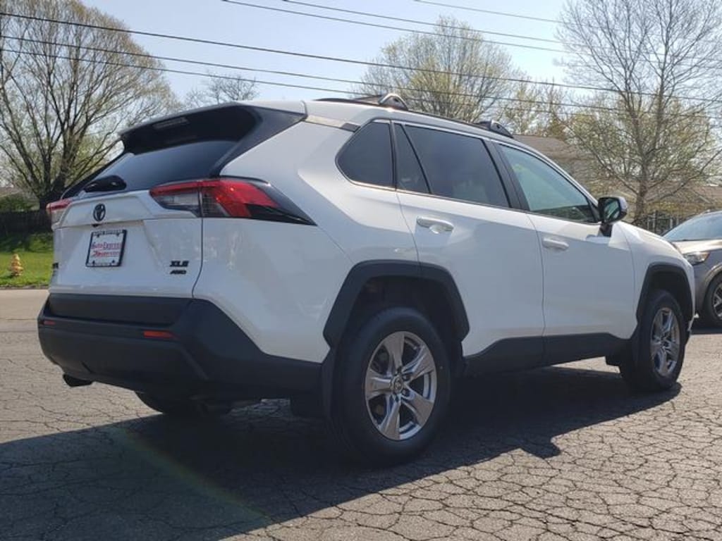 Used 2024 Toyota RAV4 XLE SUV