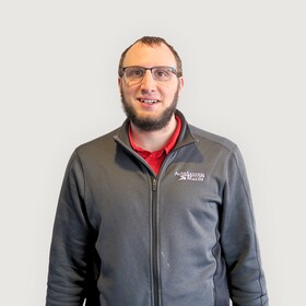 Staff member JAMES ASKINS from ID_c4b2c81e1cd9