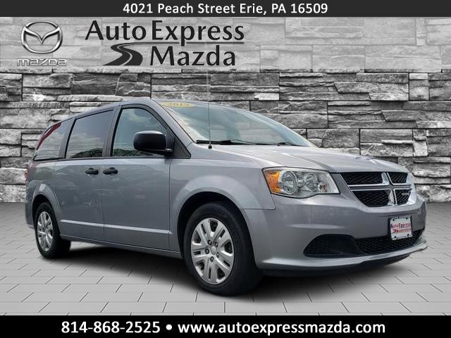 2019 Dodge Grand Caravan SE's photo