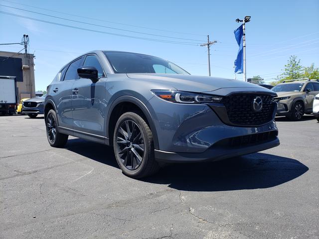 2022 Mazda CX-5 S Carbon Edition Auto AWD's photo