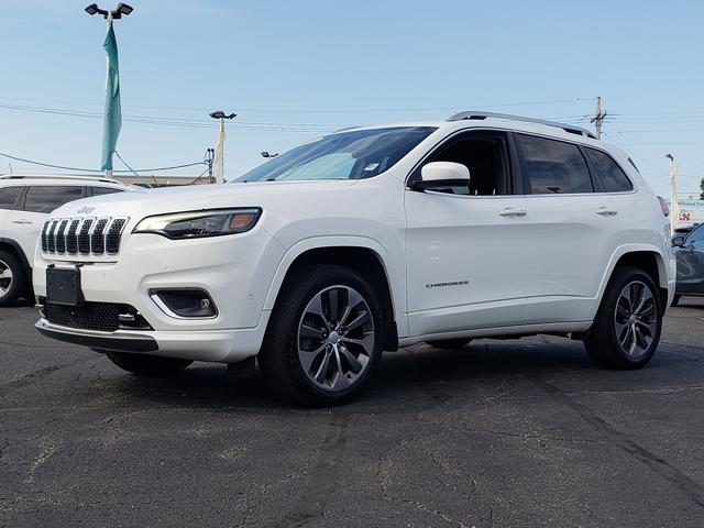2019 Jeep Cherokee Overland photo 3