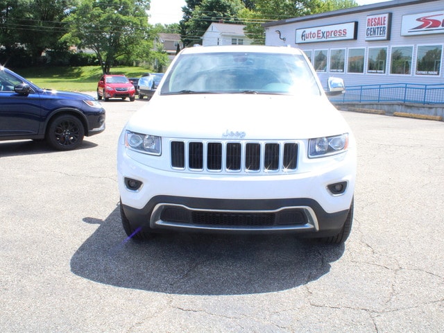 Used 2015 Jeep Grand Cherokee Limited with VIN 1C4RJFBG4FC643749 for sale in Erie, PA