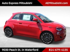 2024 FIAT 500e INSPI(RED) INSPI(RED) FWD