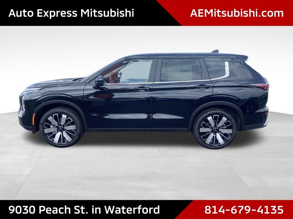 New 2026 Mitsubishi Outlander SE SUV