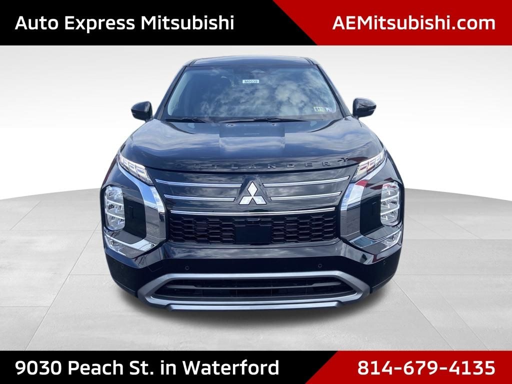 New 2026 Mitsubishi Outlander SE SUV