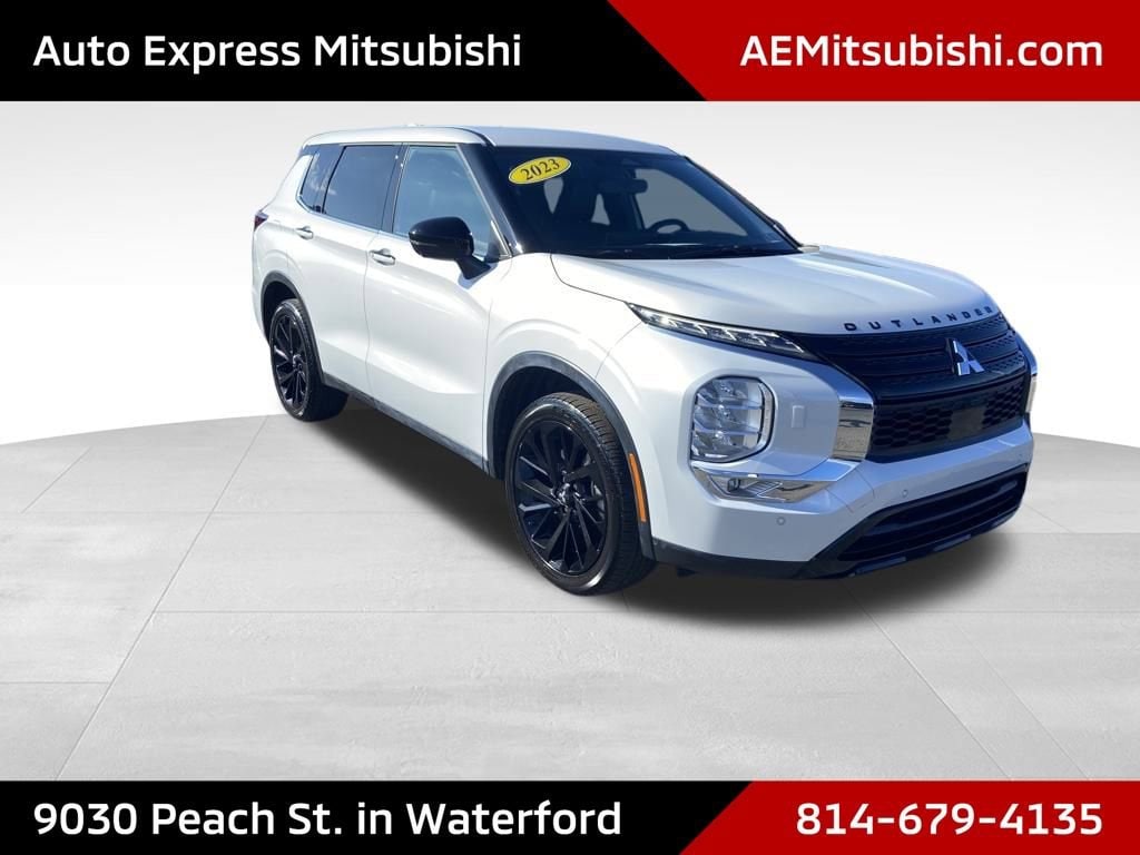Used 2023 Mitsubishi Outlander SE Black Edition SE Black Edition S-AWC