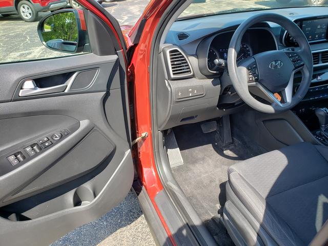 2019 Hyundai Tucson SE Gemstone Red at Auto Express Rt. 8