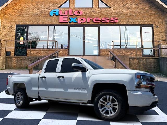 2018 Chevrolet Silverado 1500 WT - 0