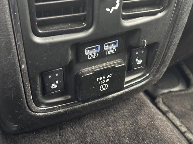 2014 Jeep Grand Cherokee Limited 4x4 True Blue Pearlcoat at Solomon Chevrolet