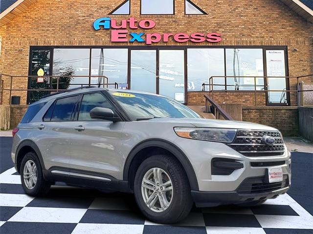 2021 Ford Explorer XLT's photo