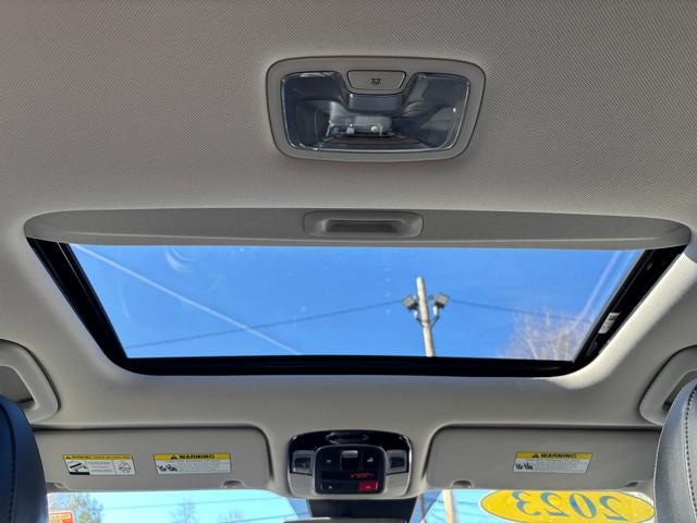 2023 Hyundai Tucson SEL Shimmering Silver at Nick Chevrolet