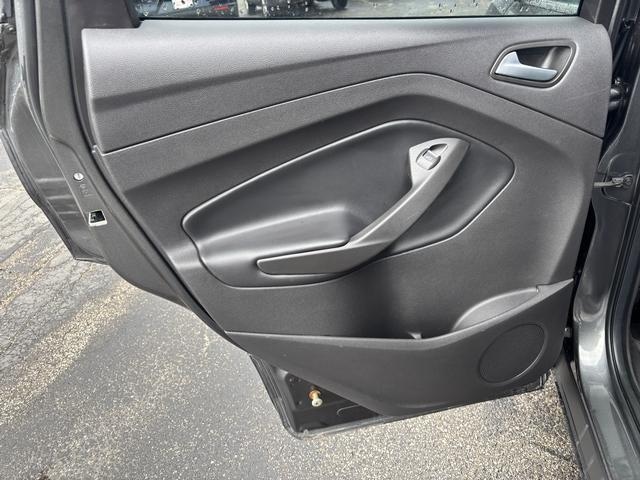 2019 Ford Escape SE - 11