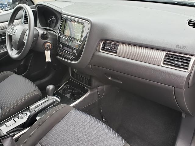 2018 Mitsubishi Outlander ES Alloy Silver at New Motors