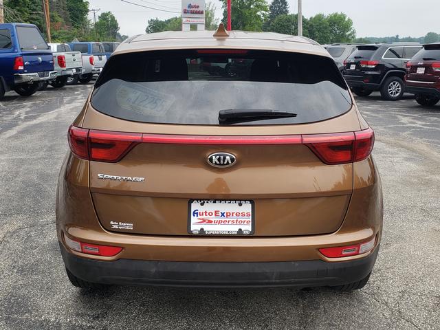 2018 Kia Sportage LX - 5