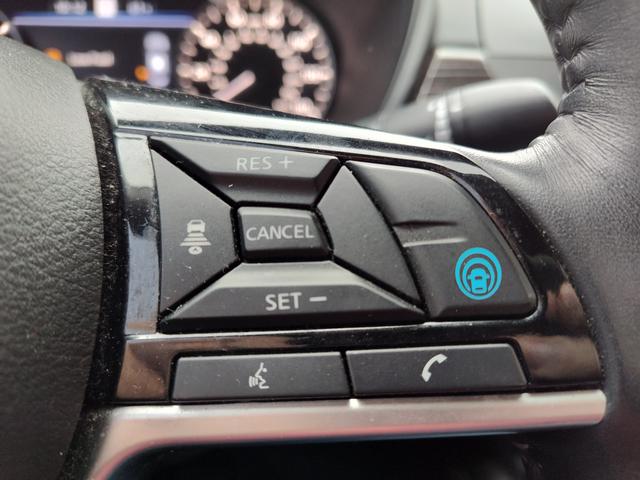 2019 Nissan Altima photo 21 of 28