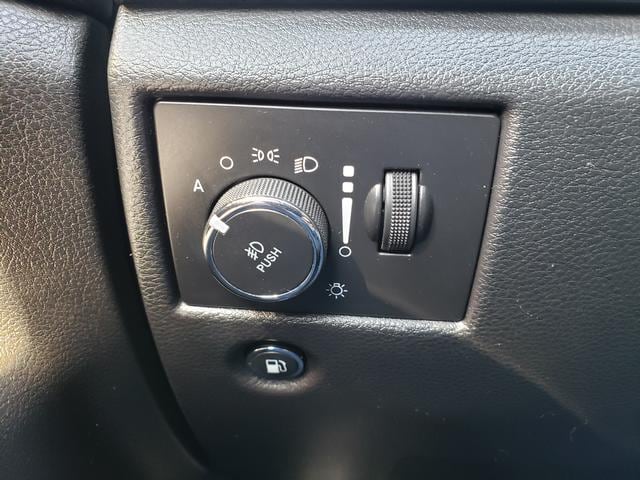 2020 Jeep Grand Cherokee Laredo Diamond Black Crystal Pearlcoat at Northside Imports