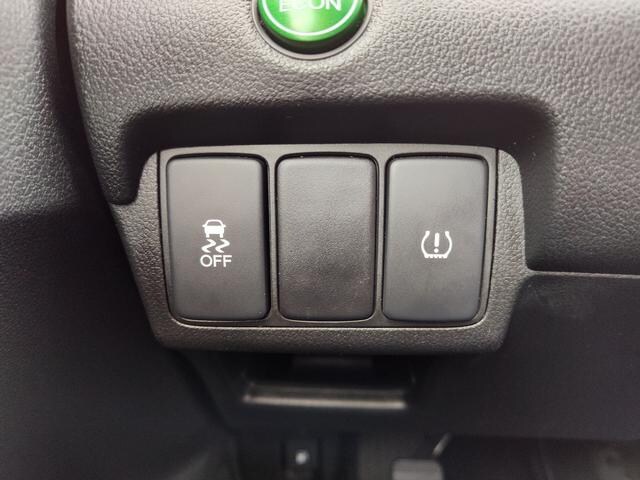 2015 Honda CR-V photo 26 of 28