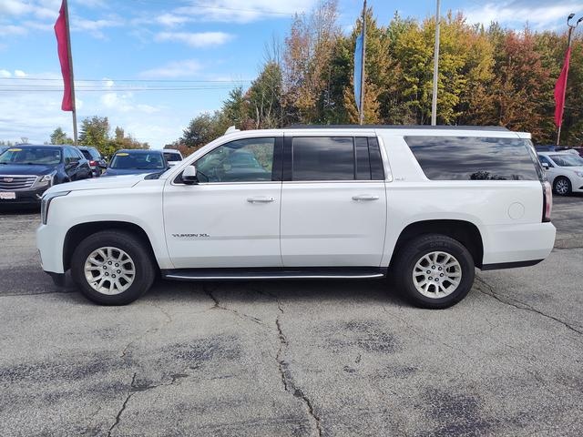 2019 GMC Yukon XL photo 4 of 28