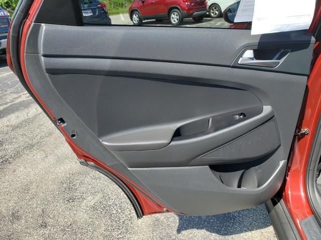 2019 Hyundai Tucson SE Gemstone Red at Auto Express Rt. 8