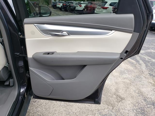 2018 CADILLAC XT5 Luxury Dark Granite at Solomon Chevrolet